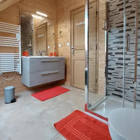 2 Bedroom Gorgeous In Mont-dore Le Mont-Dore