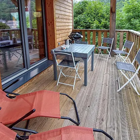2 Bedroom Gorgeous In Mont-dore